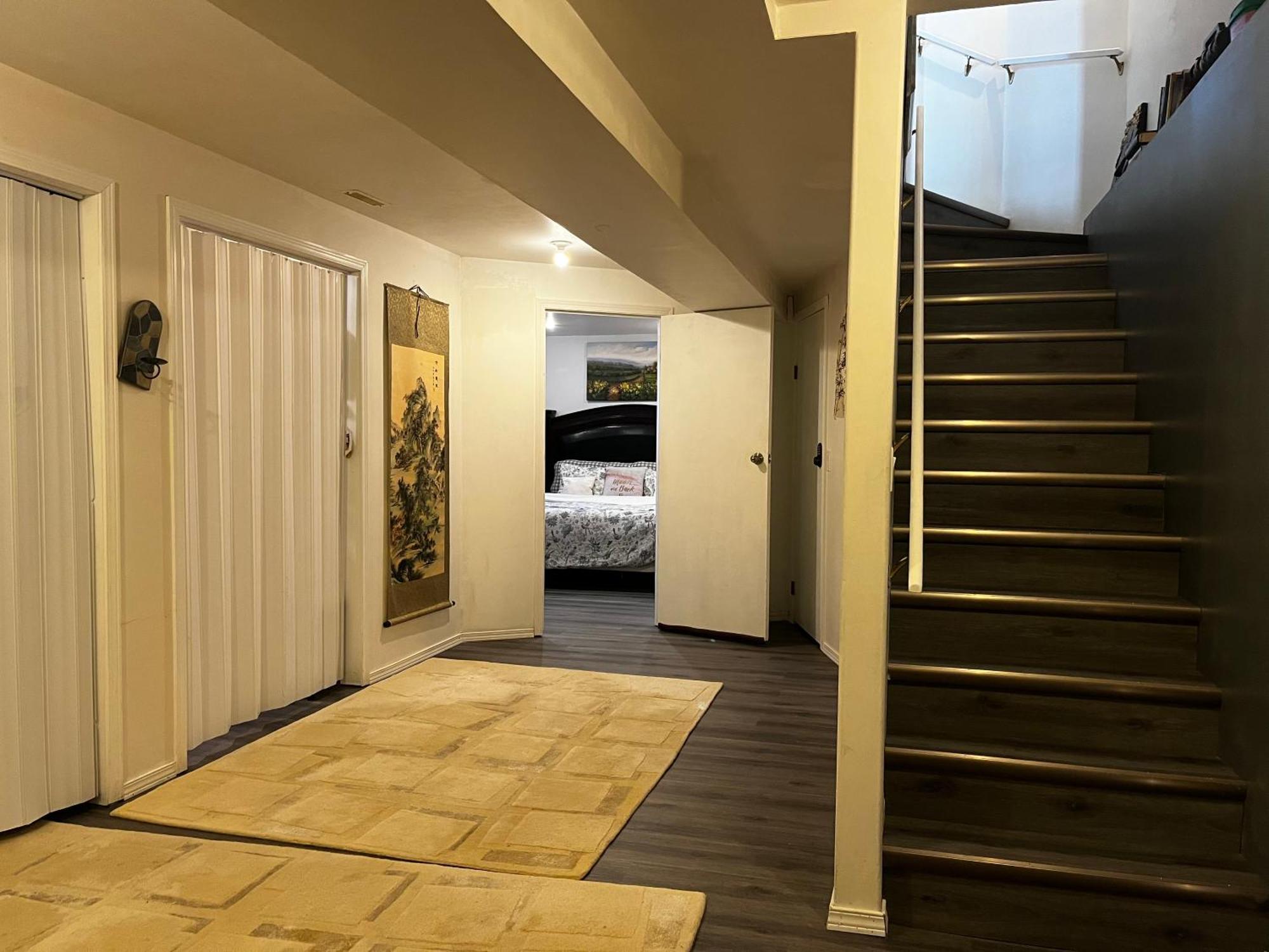 Hidden Valley New Basement Suite With Private Bathroom! YYC Екстериор снимка